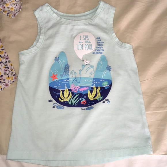 🍭BUNDLE OF 6 GIRLS TOPS AND GRAPHIC T’s Sz 4T - Picture 4 of 6